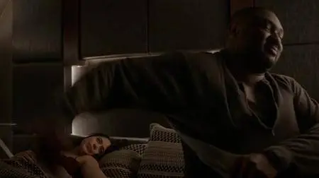 Zoo S03E08
