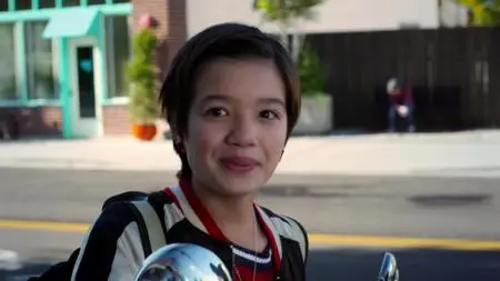 Andi Mack S01E01