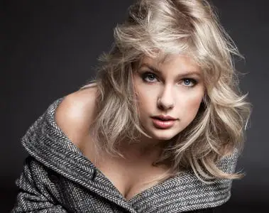 Taylor Swift by Inez van Lamsweerde & Vinoodh Matadin for Vogue US September 2019