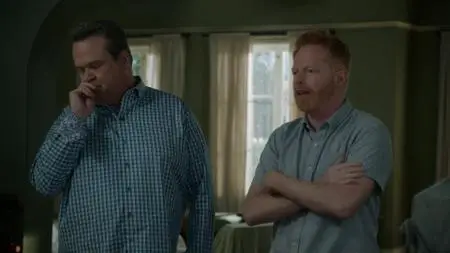 Modern Family S09E04