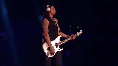Rihanna: Loud Tour Live At The O2 (2012)
