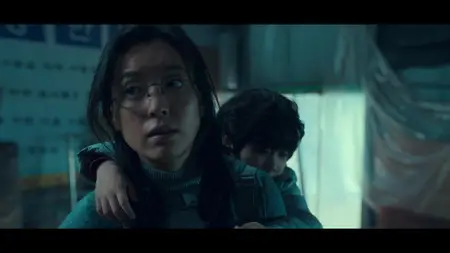 Moving (2023 S01E02 Booyang Family Support Levitation APEX