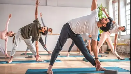Hatha Yoga for Strong Core, Glutes & Flexible Hamstrings.