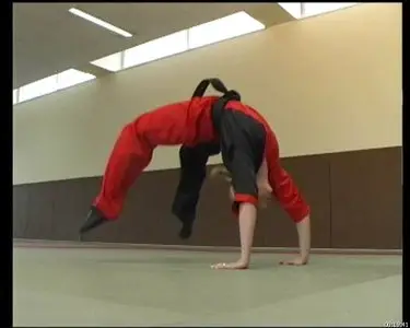 Maximum Stretching with Nikki Berwick (2004)