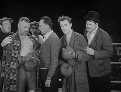 LAUREL & HARDY: Any Old Port (1931)