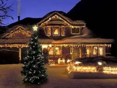 Christmas Tree Animated Wallpaper