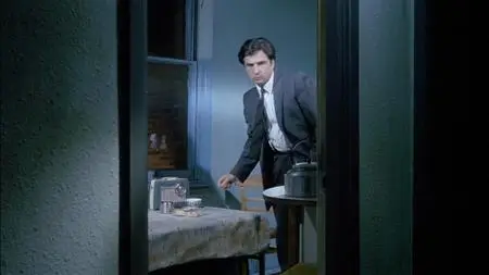I Hired a Contract Killer (1990)