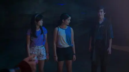 Surfside Girls S01E05