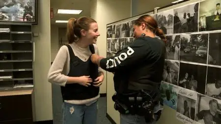 BBC - Stacey Dooley In The USA: Kids in the Crossfire (2014)