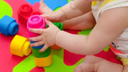 Steps&Play: Supporting Your Baby’s Development 10–12 Months