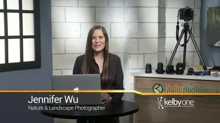 Kelbyone - Photographing the Moon, Stars and Milky Way with Jennifer Wu [repost]