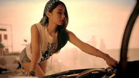 Nine Muses - Gun (2013)
