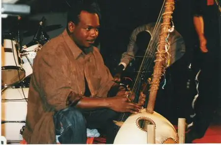 AFRICAN KORA MUSIC - TOUMANI DIABATE