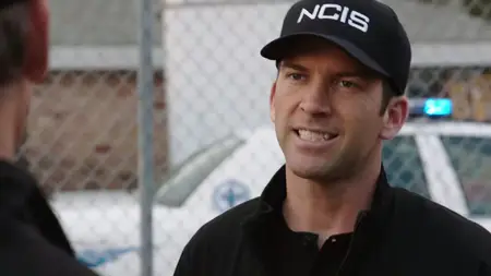 NCIS: New Orleans S02E15