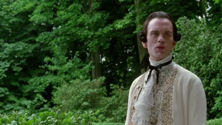 Dangerous Liaisons (1988)