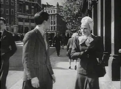 Hue and Cry (1947)