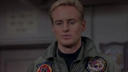 Behind Enemy Lines (2001)