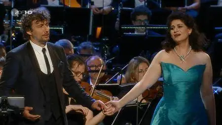 Kaufmann, Gubanova, Harteros, Terfel - Sommernachtsmusik (Baden-Baden Gala) 2016 [HDTV 720p]