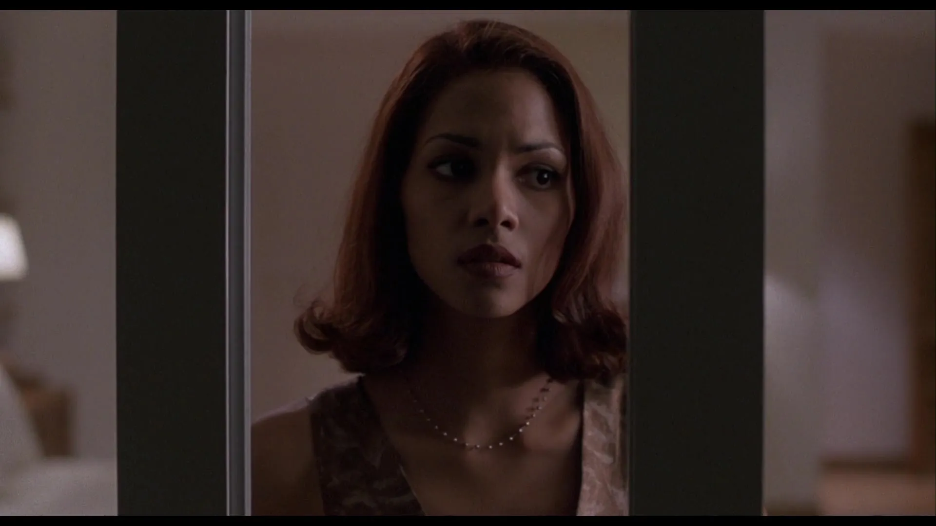 The Rich Man's Wife (1996)