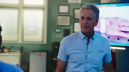 NCIS: New Orleans S06E02