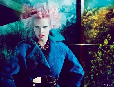 Lara Stone & Joan Smalls by Mert Alas & Marcus Piggott for Vogue US July 2012