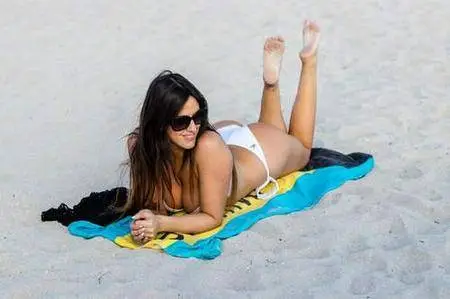 Claudia Romani - in Miami 1-21-2018