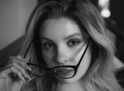 Mila Amour - Little Moments