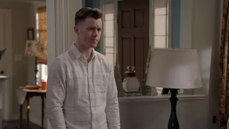 Modern Family S10E10