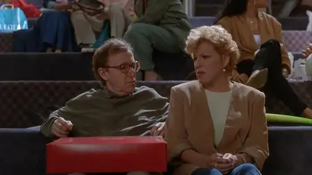 Scenes from a Mall (1991)