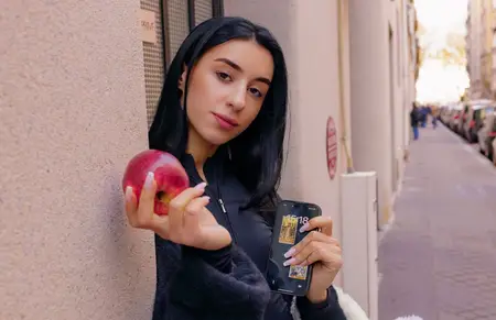 Gloria Sutton - Apple A Day