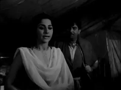 Teesri Kasam (1967)