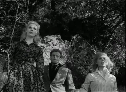 The Vampire and the Ballerina / L'amante del vampiro (1960)