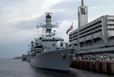 HMS St Albans Walk Around