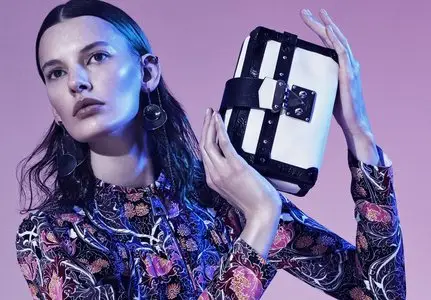 Amanda Murphy by Paola Kudacki for W Magazine Korea April 2015