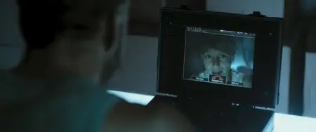 Narcopolis (2015)
