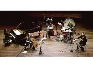 Thomas Stronen & Time Is A Blind Guide - Lucus (2018) {ECM 2576 Official Digital Download}
