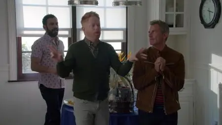 Modern Family S01E17