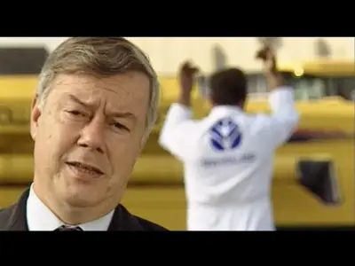 Eight Postcards from Utopia (2024) [MultiSubs]