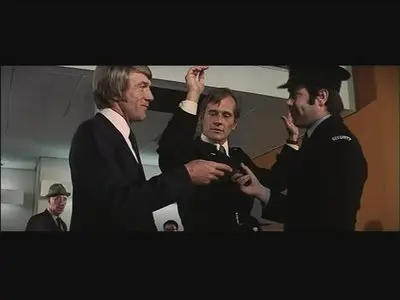 The Tamarind Seed (1974)