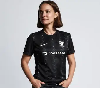 Natalie Portman - Angel City Kit Campaign 2021