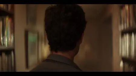 YOU S01E01