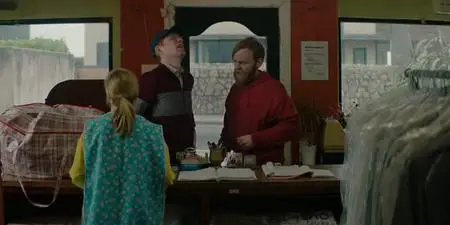 Frank of Ireland S01E03