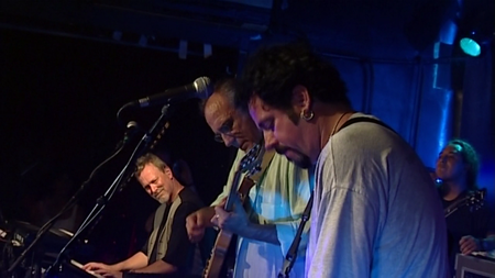 Larry Carlton & Steve Lukather Band - Paris Concert (2010)