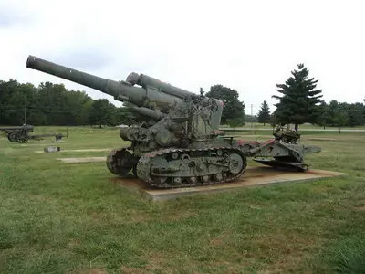 Soviet 203mm B-4 Howitzer Walk Around