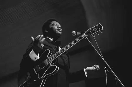 B.B. King - Live in Japan (1971) Reissue 1999 [Re-Up]