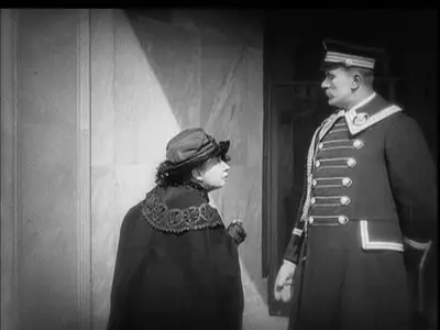 The Last Laugh / Der letzte Mann (1924) [Masters of Cinema #23] [Re-UP]