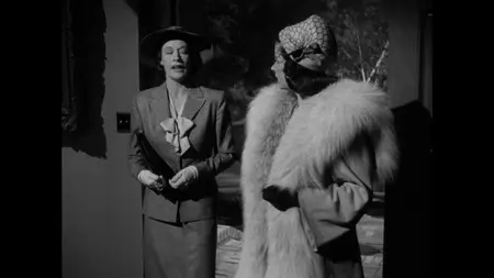 Secret Beyond the Door (1947)