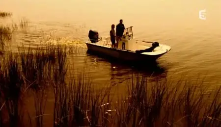 (Fr5) Alligators, les zombies du lac (2011)