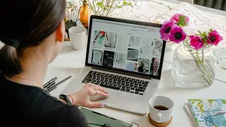 Etsy Success: 111 Digital Product Ideas: Print On Demand