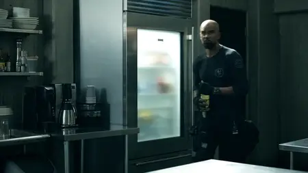 S.W.A.T. S08E21